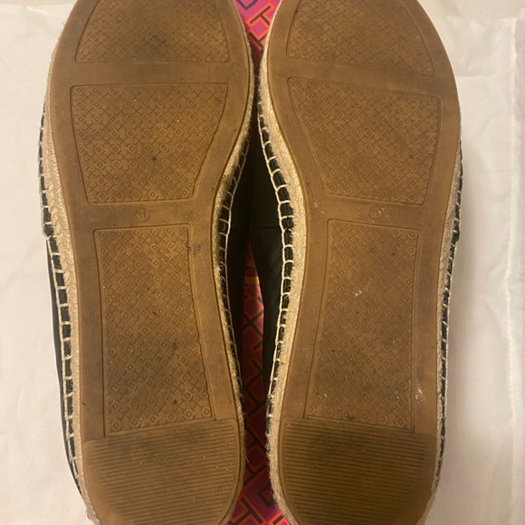 Tory Burch Black Espadrilles with Logo Detail - Picture 5 of 5